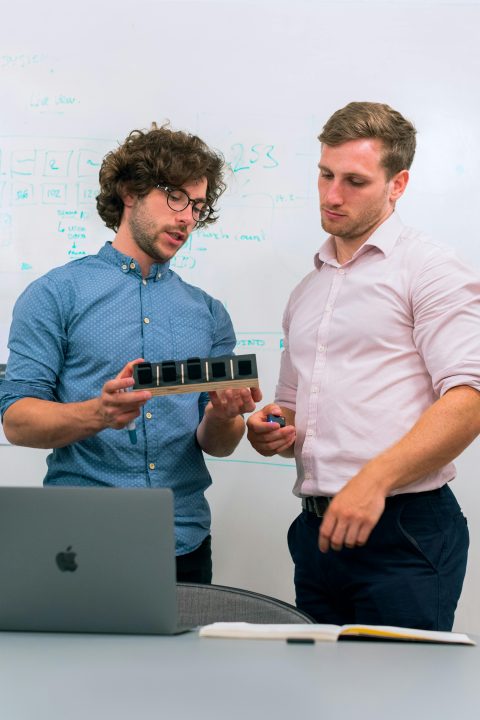 pexels-thisisengineering-3912477